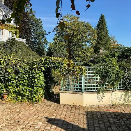 Nocleg ze śniadaniem Le Camelia A Manoir Sainte Cecile Juvigny-Val-d'Andaine